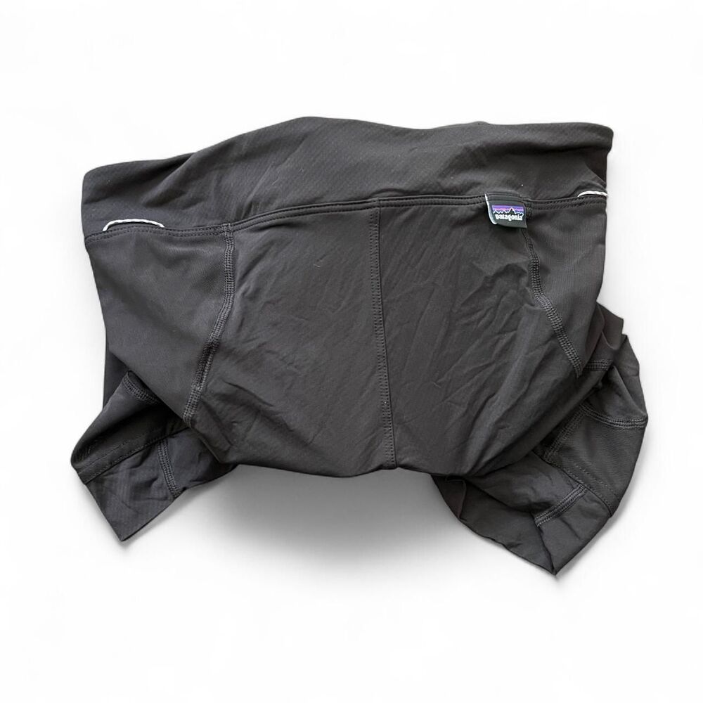Patagonia Women's Black and Brown Shorts